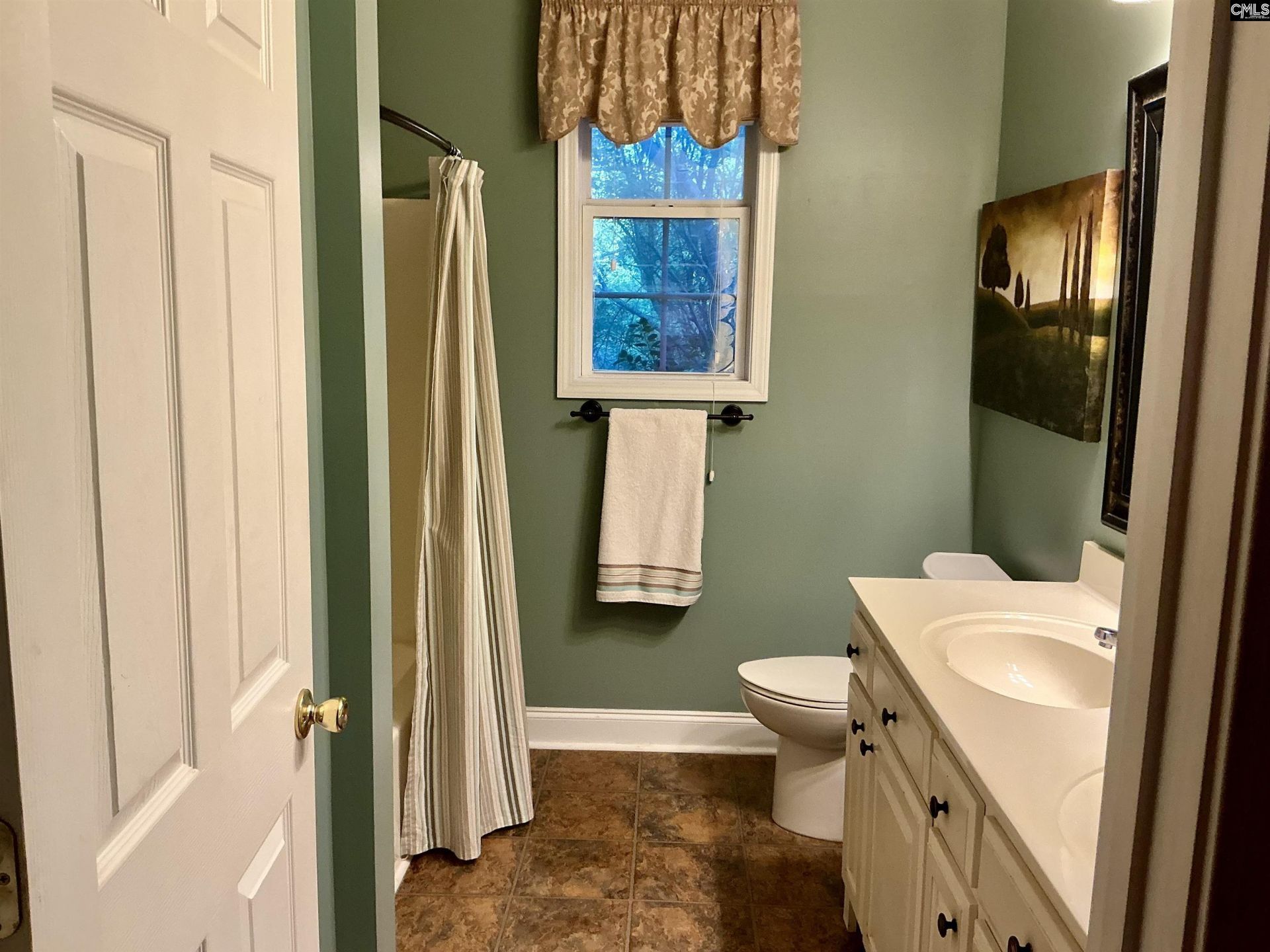 129 Athena Lane Photo 23