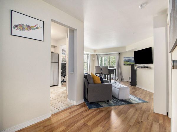 2221 S Huron Parkway, Unit 2, Ann Arbor, MI 48104