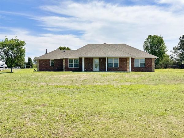 121 Carmin Drive, Shawnee, OK 74804