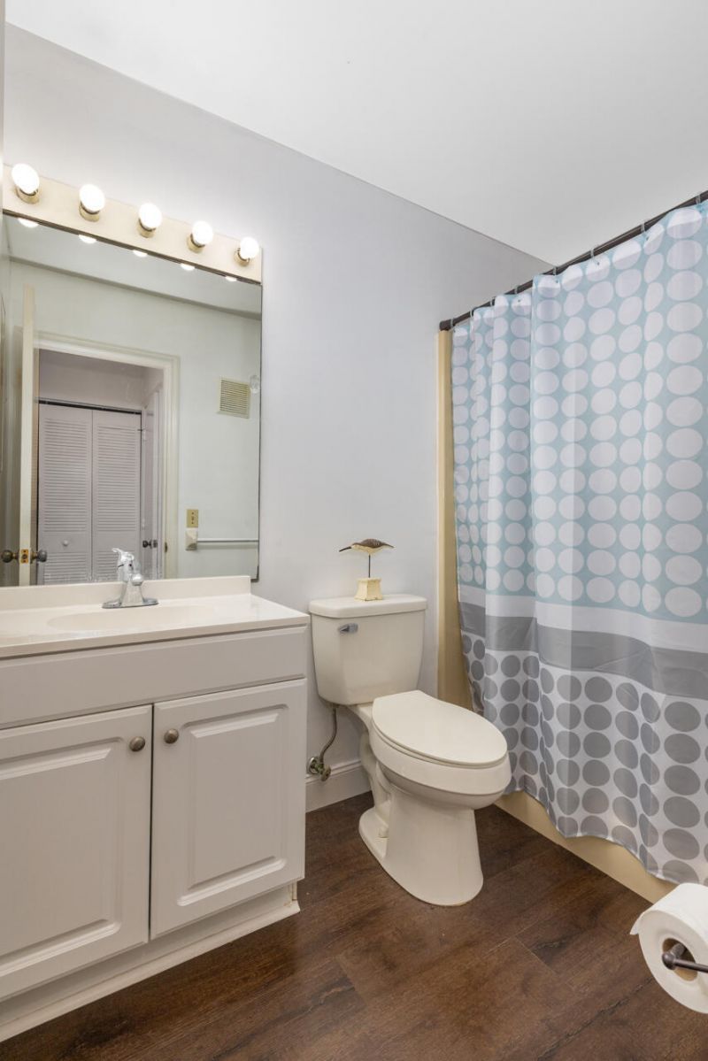 6537 SE Federal Highway, Unit 101, Stuart, FL 34997 Photo