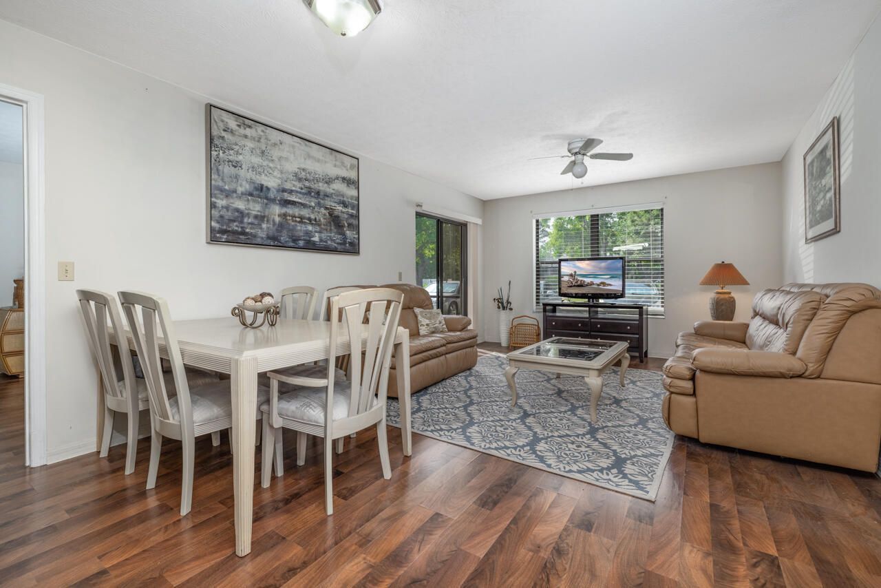 6537 SE Federal Highway, Unit 101, Stuart, FL 34997 Photo