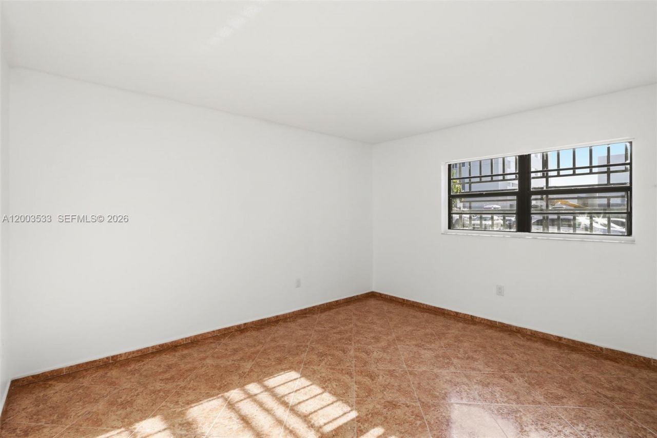 995 SW 84th Ave, Unit 126, Miami, FL 33144 Photo