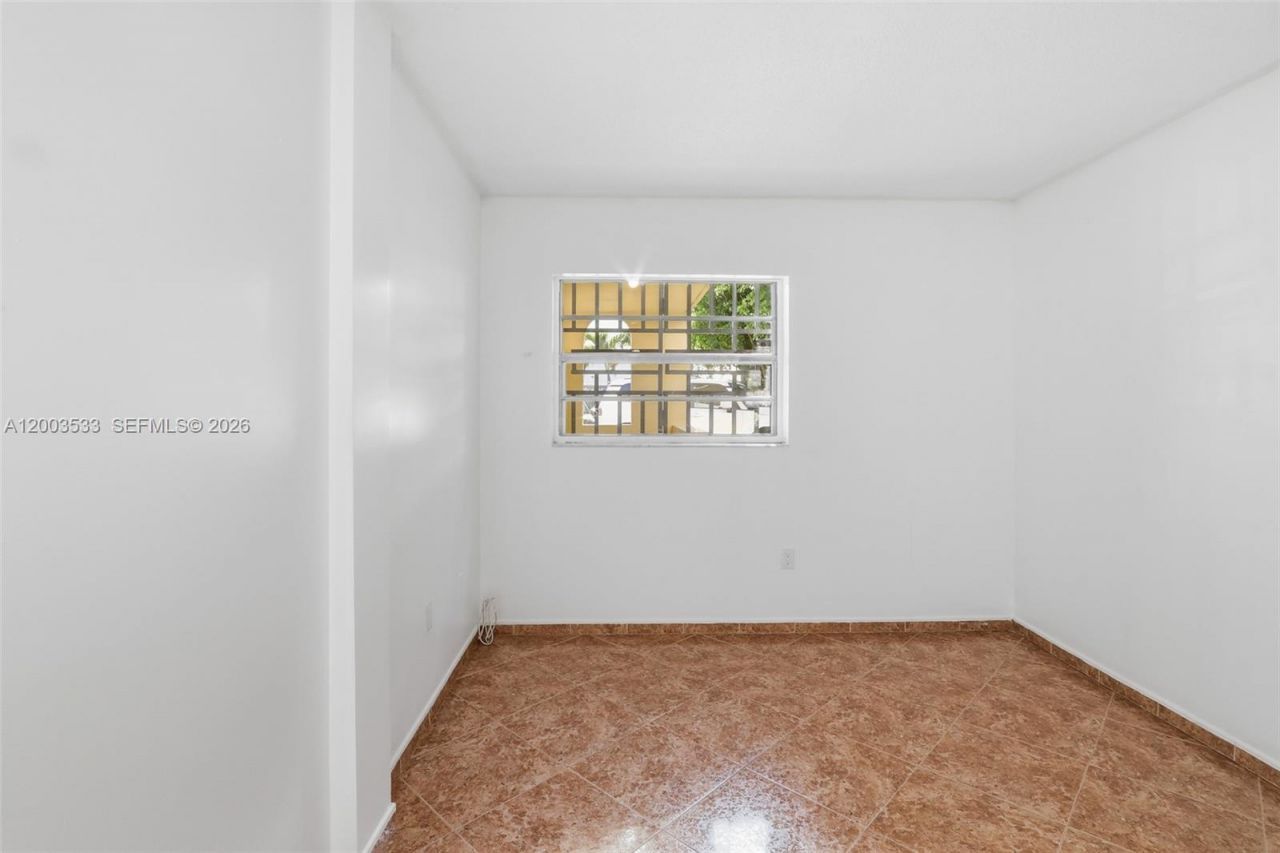 995 SW 84th Ave, Unit 126, Miami, FL 33144 Photo