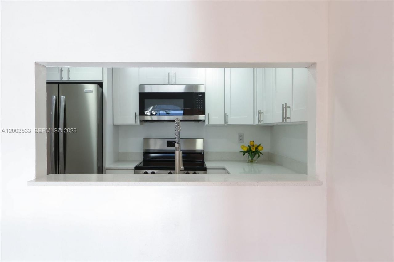 995 SW 84th Ave, Unit 126, Miami, FL 33144 Photo