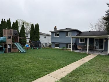 38604 Maes Street , Westland, MI 48186