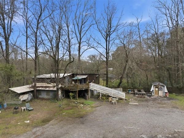 272 Gordon Circle SW, Mableton, GA 30126