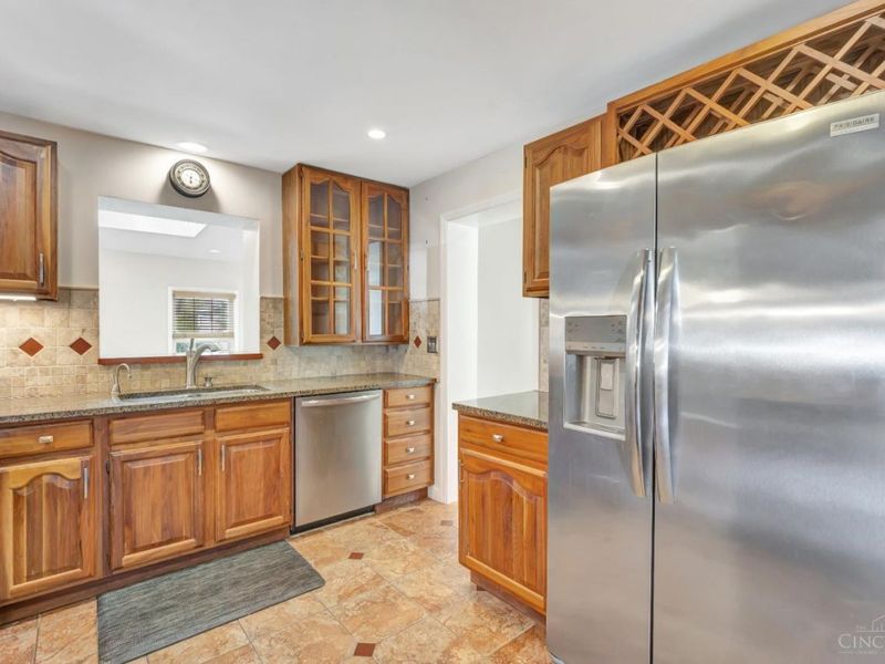 965 Congress Avenue, Glendale, OH 45246 Photo 11