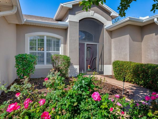 27300 PINE STRAW ROAD , LEESBURG, FL 34748