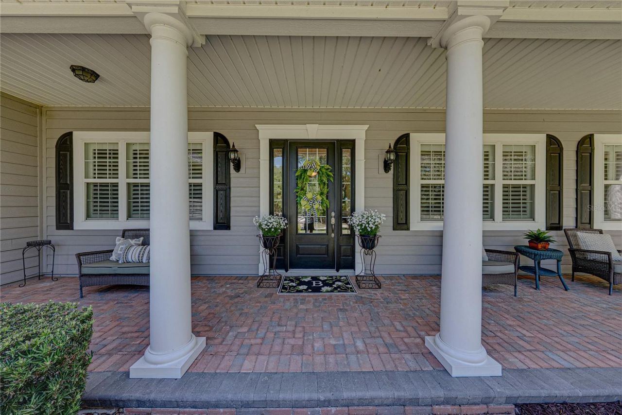 810 Savannah Oaks Drive , Brooksville, FL 34602 Photo