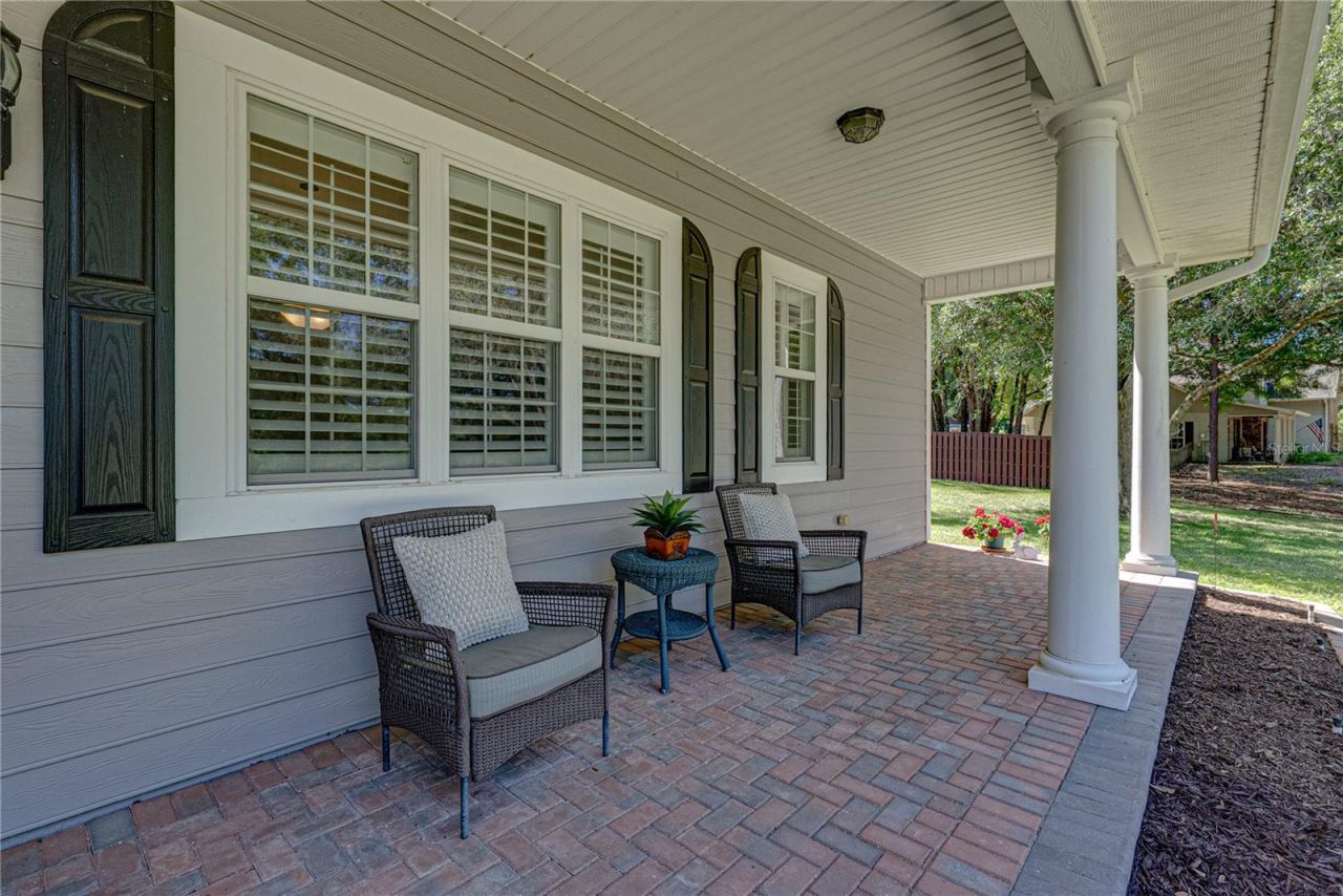 810 Savannah Oaks Drive , Brooksville, FL 34602 Photo