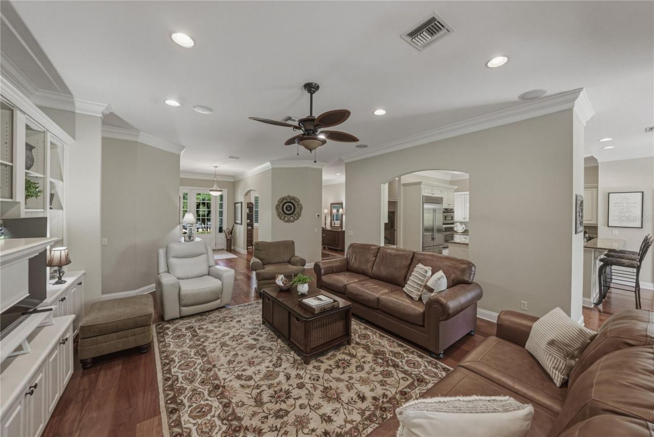 810 Savannah Oaks Drive , Brooksville, FL 34602 Photo