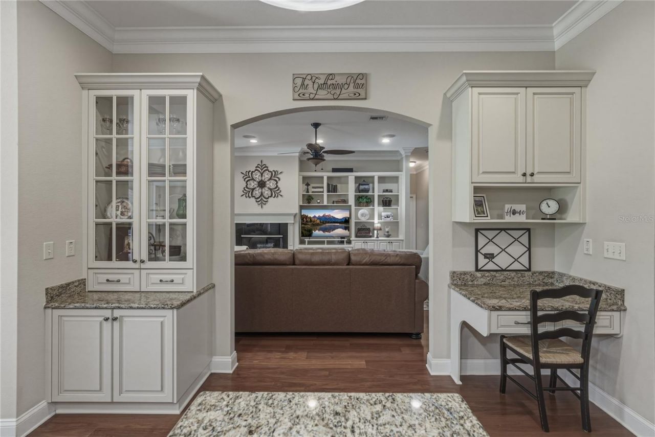 810 Savannah Oaks Drive, Brooksville, FL 34602 Photo