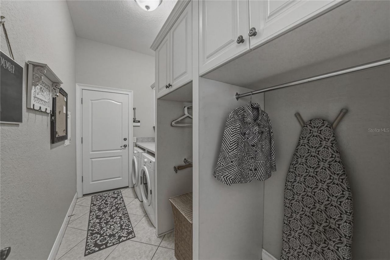 810 Savannah Oaks Drive, Brooksville, FL 34602 Photo
