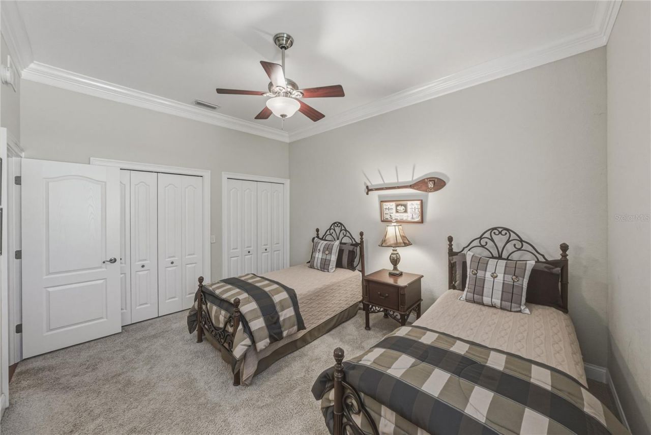 810 Savannah Oaks Drive , Brooksville, FL 34602 Photo