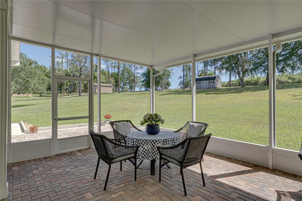 810 Savannah Oaks Drive, Brooksville, FL 34602 Photo