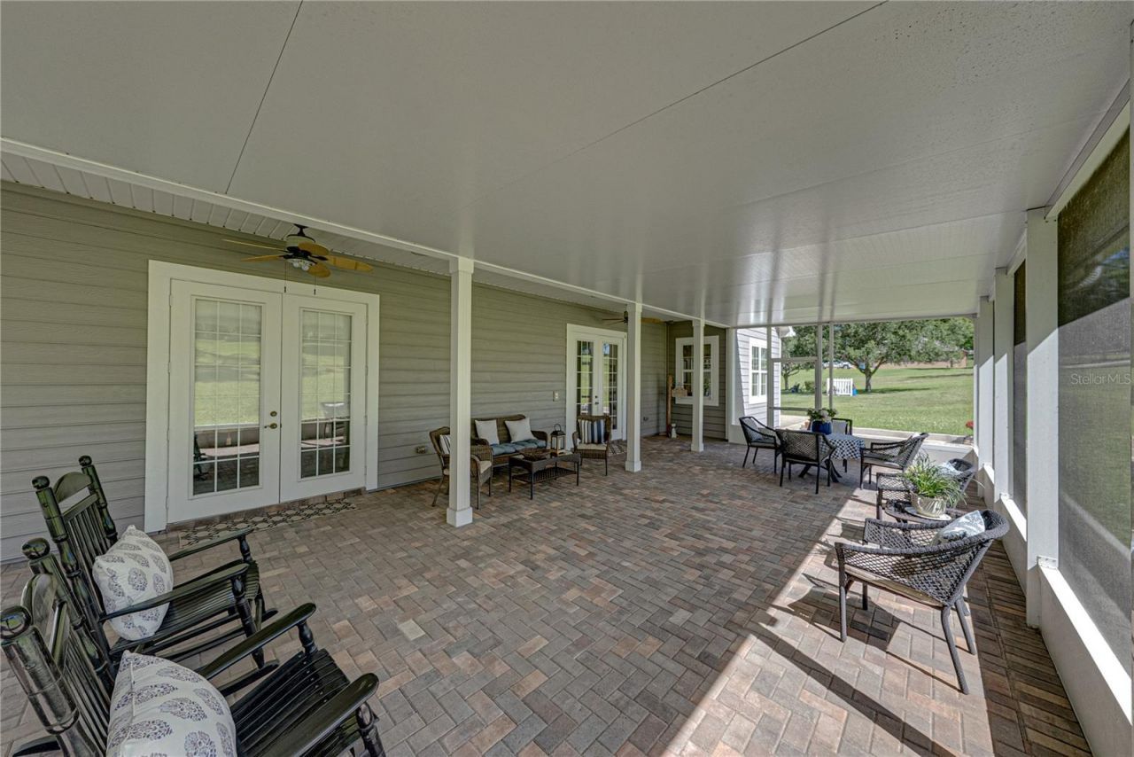 810 Savannah Oaks Drive, Brooksville, FL 34602 Photo