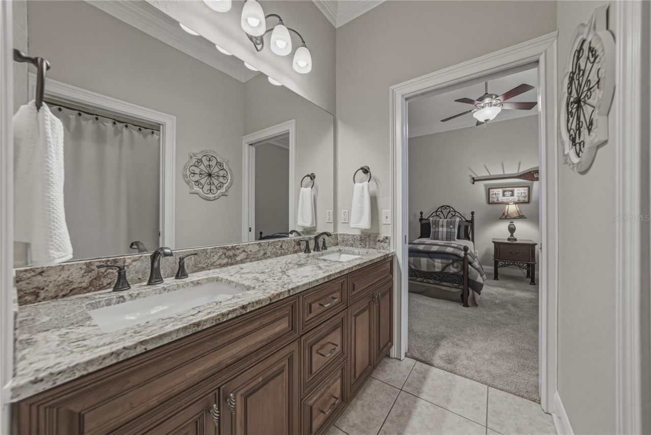 810 Savannah Oaks Drive , Brooksville, FL 34602 Photo