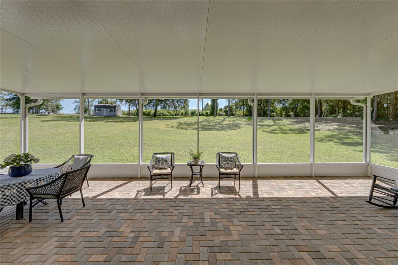 810 Savannah Oaks Drive , Brooksville, FL 34602 Photo