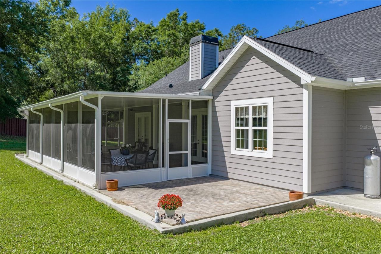 810 Savannah Oaks Drive , Brooksville, FL 34602 Photo