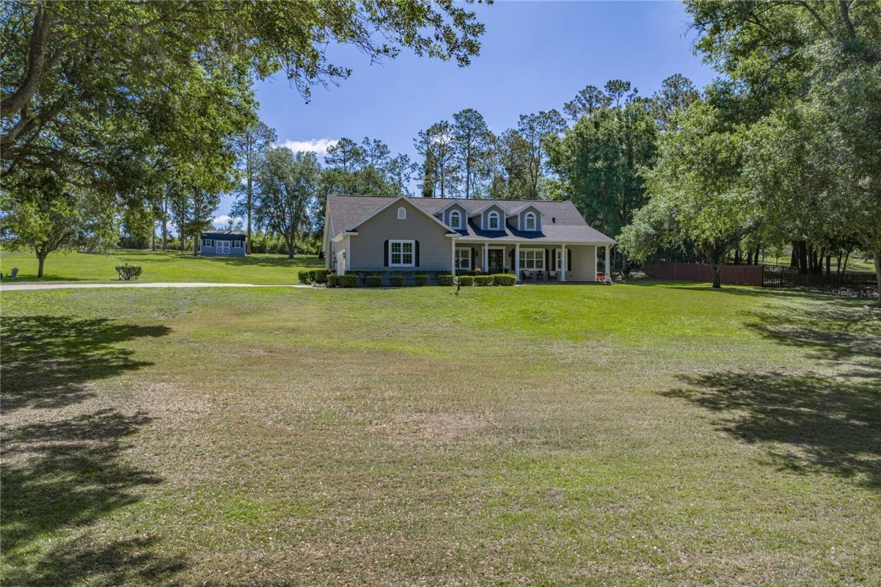 810 Savannah Oaks Drive , Brooksville, FL 34602 Photo