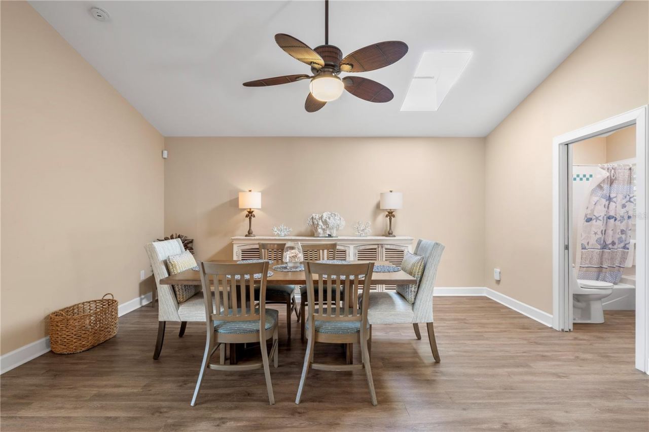 5169 Oxford Drive, Sarasota, FL 34242 Photo