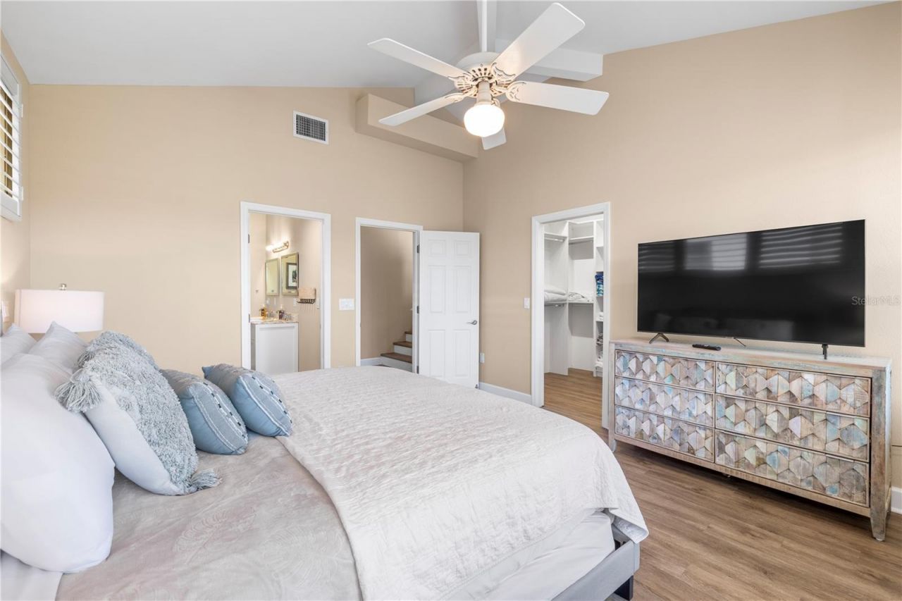 5169 Oxford Drive, Sarasota, FL 34242 Photo