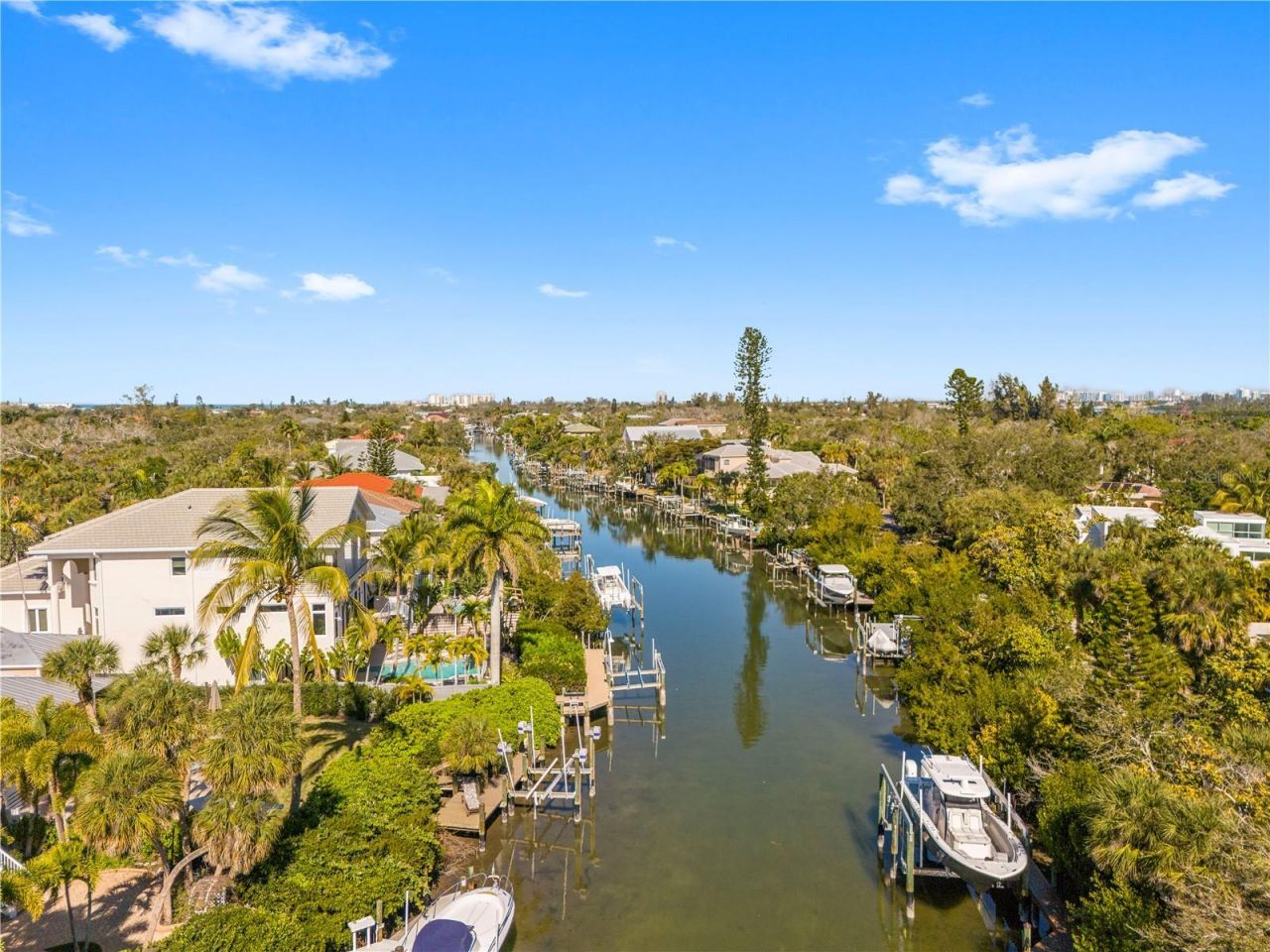 5169 Oxford Drive, Sarasota, FL 34242 Photo