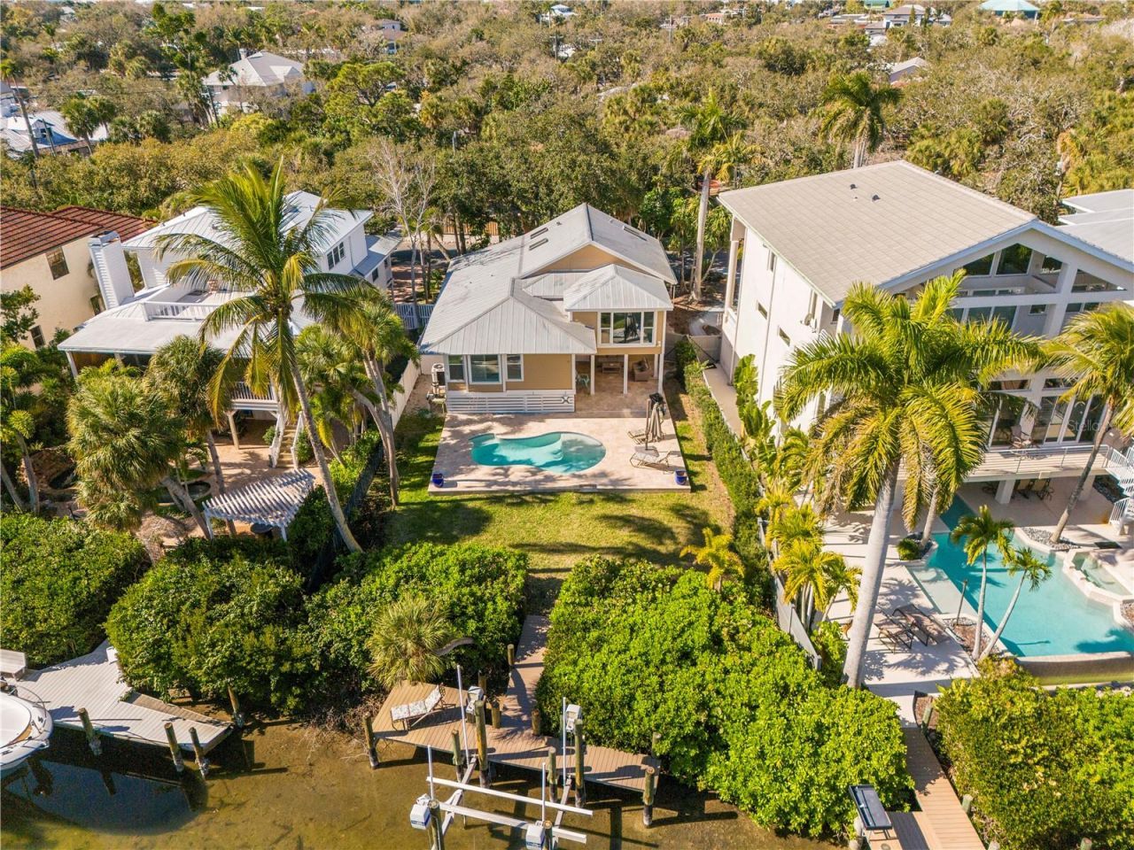 5169 Oxford Drive, Sarasota, FL 34242 Photo