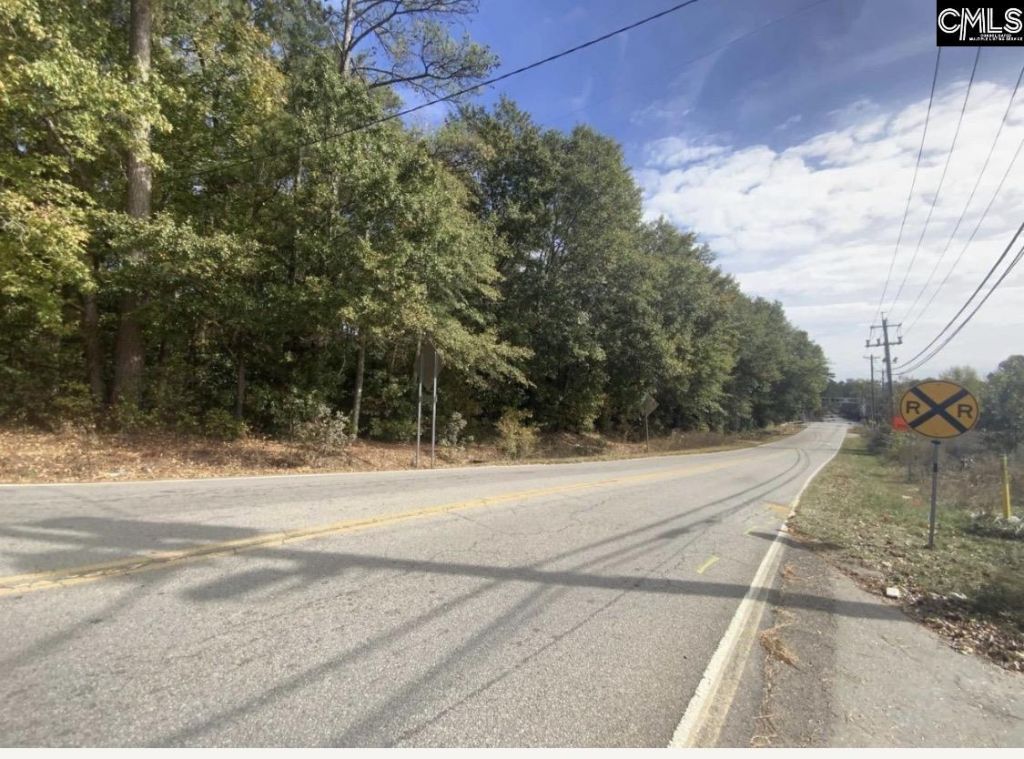 2324 Alpine Road  Photo 4