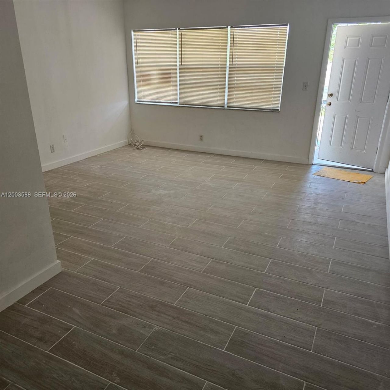 230 SW 11th Ave, Unit 14, Hallandale Beach, FL 33009 Photo