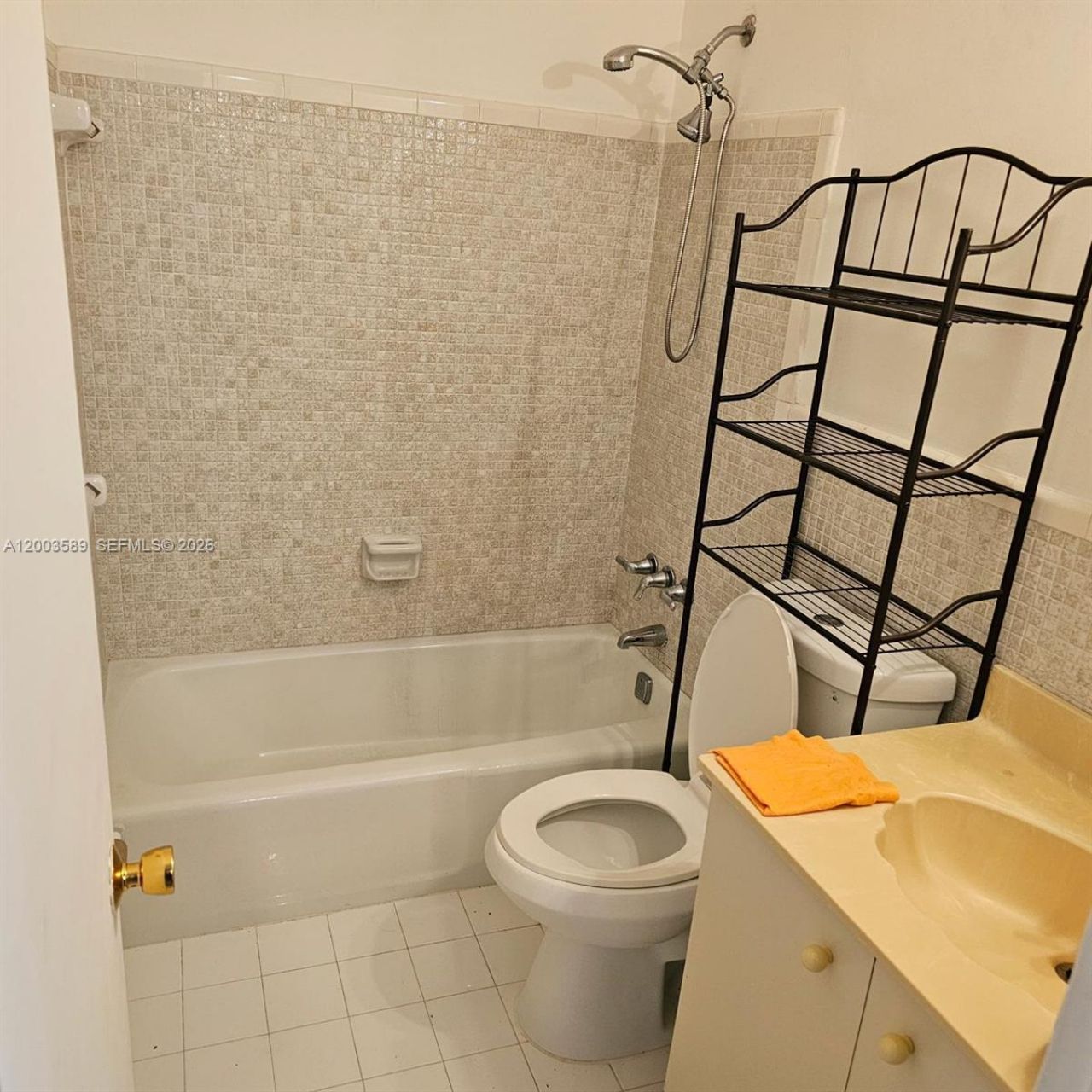 230 SW 11th Ave , Unit 14, Hallandale Beach, FL 33009 Photo