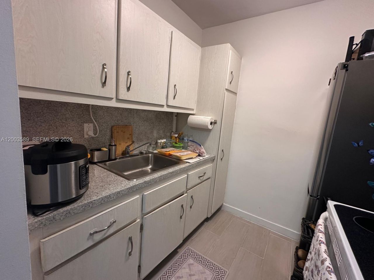 230 SW 11th Ave, Unit 14, Hallandale Beach, FL 33009 Photo