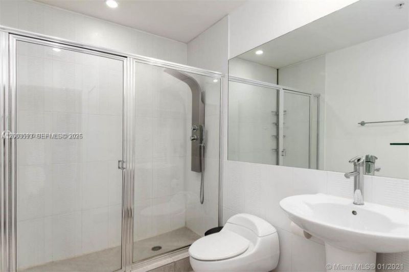 3250 Grand Ave , Unit 407, Miami, FL 33133 Photo