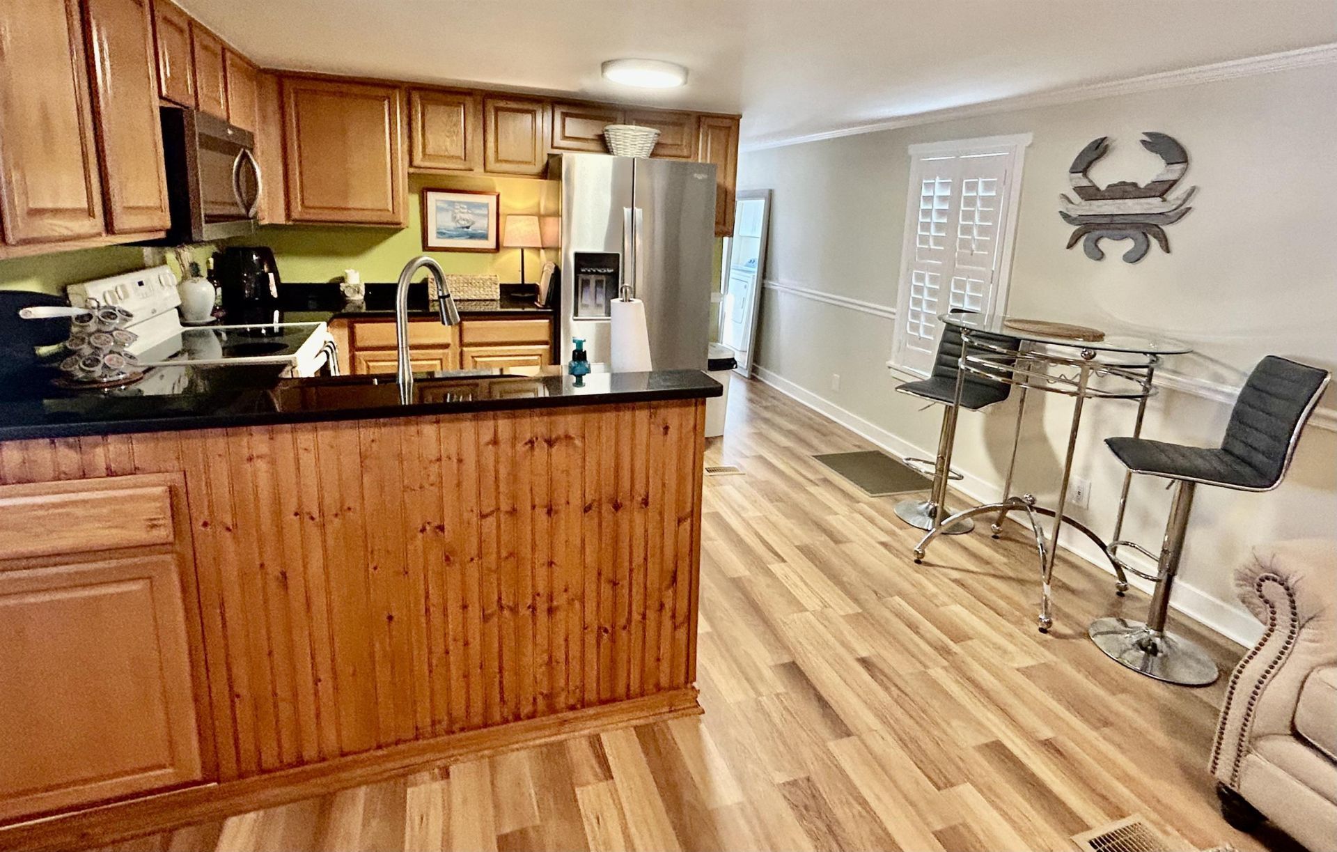 1525 Tanglewood Dr. Photo 4