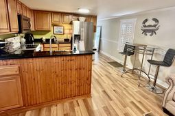 1525 Tanglewood Dr. photo 4