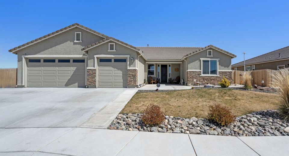 2266 Cloud Berry Drive, Sparks, NV 89441 Photo