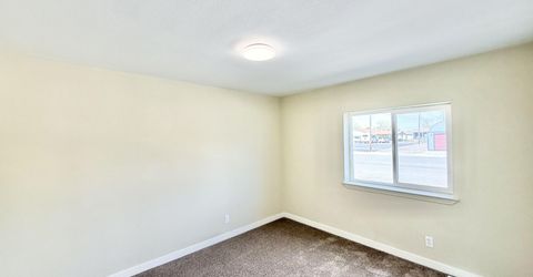 356 S Sonoma Street, Battle Mountain, NV 89820 Photo