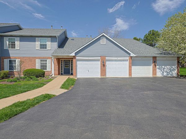 875 Golf Course Road , Unit 2, Crystal Lake, IL 60014