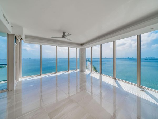 601 NE 36th Street, Unit 2712, Miami, FL 33137