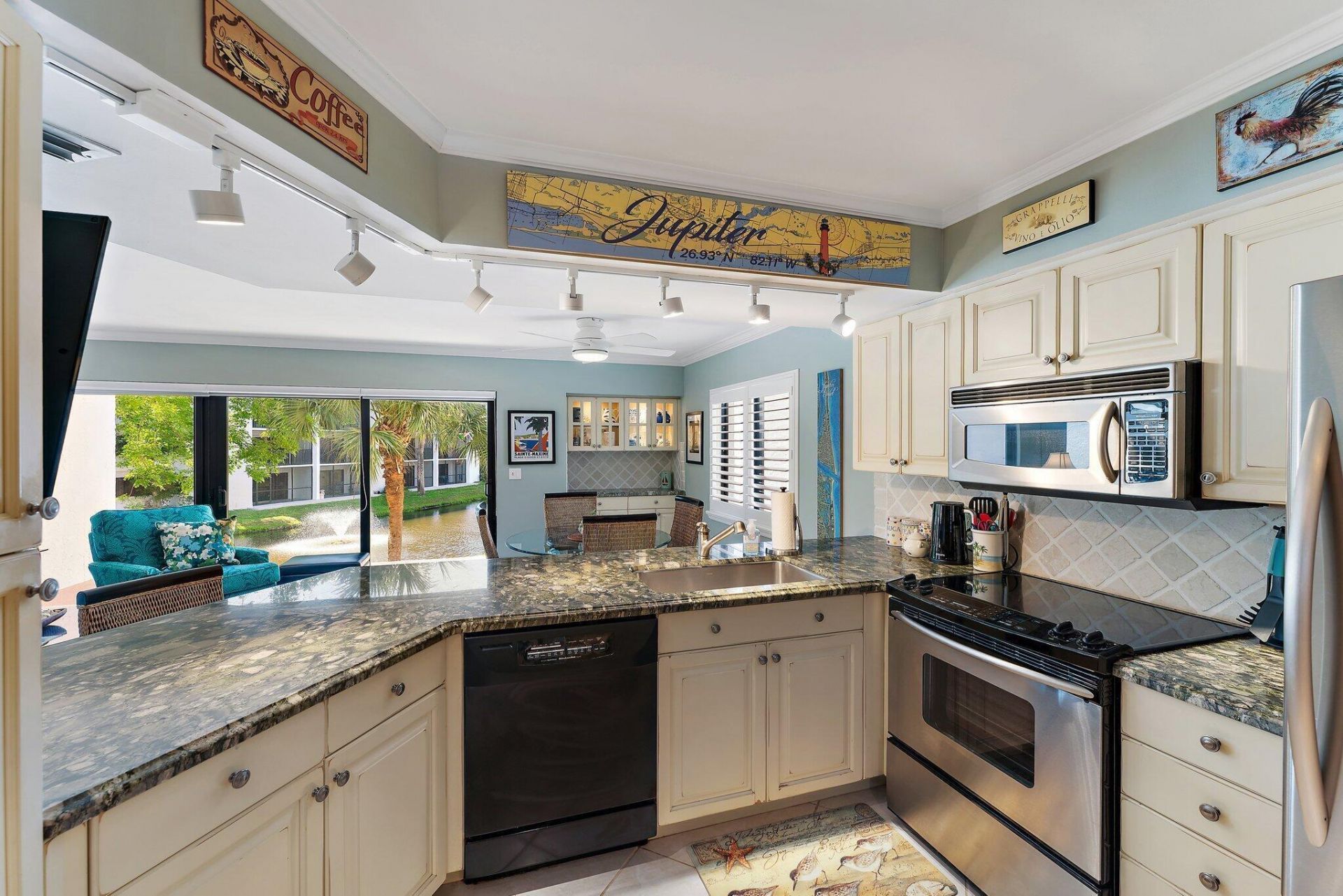 1605 Us-1, Unit B206, Jupiter, FL 33477 Photo