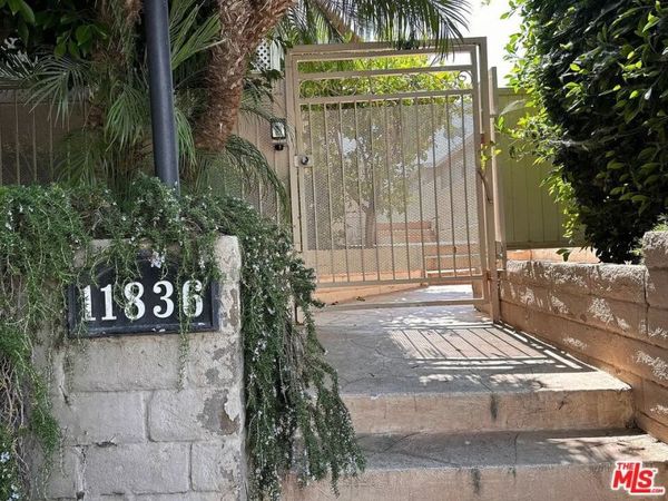 11836 Mayfield Avenue , Unit 9, Los Angeles, CA 90049