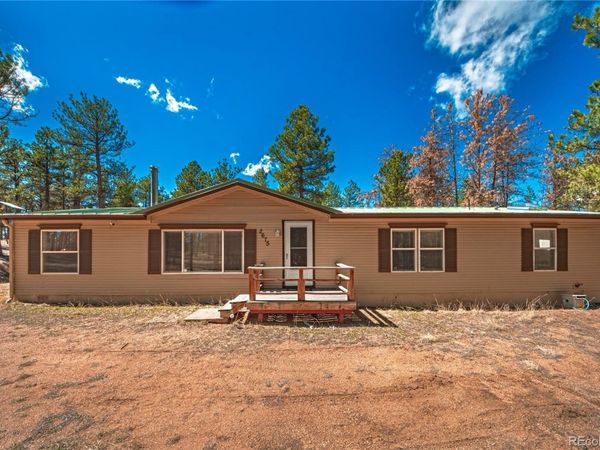 2675 Pikes Peak Drive , Florissant, CO 80816