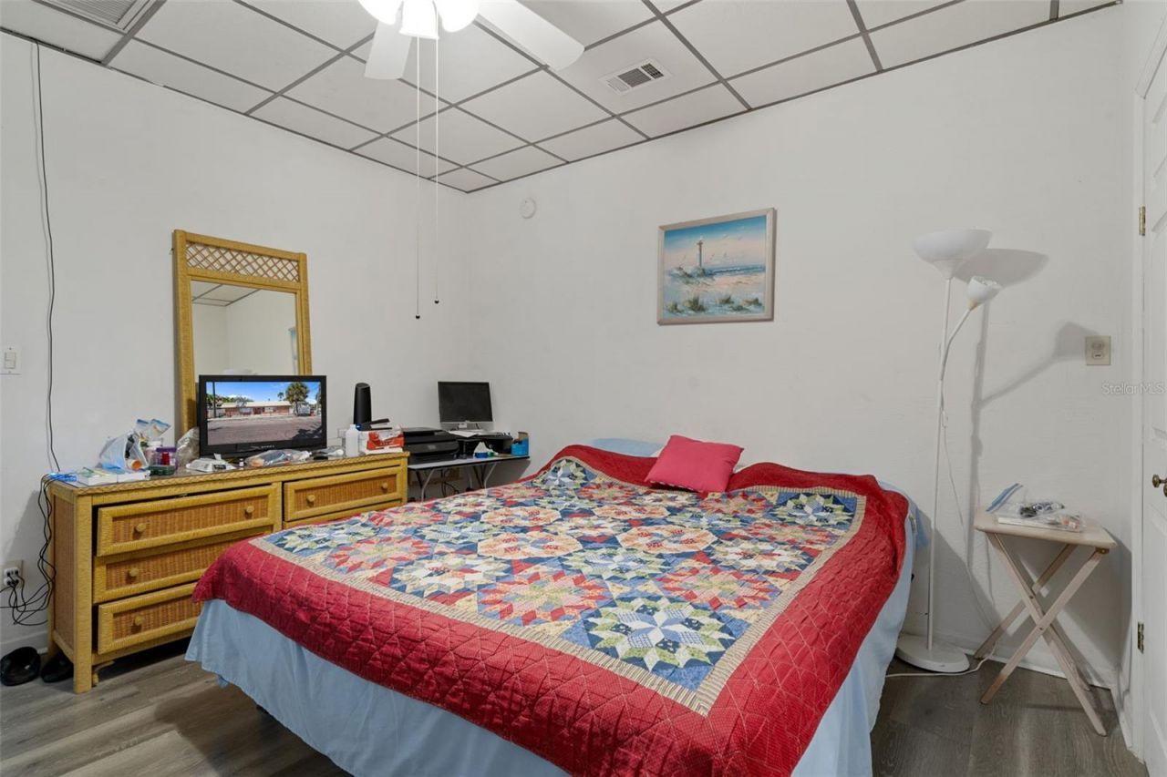 5437 29th Avenue S, Gulfport, FL 33707 Photo