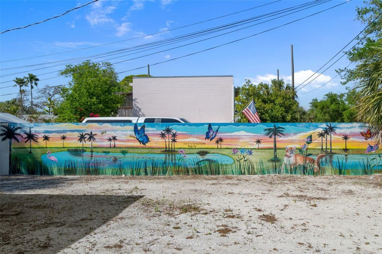 5437 29th Avenue S, Gulfport, FL 33707 Photo