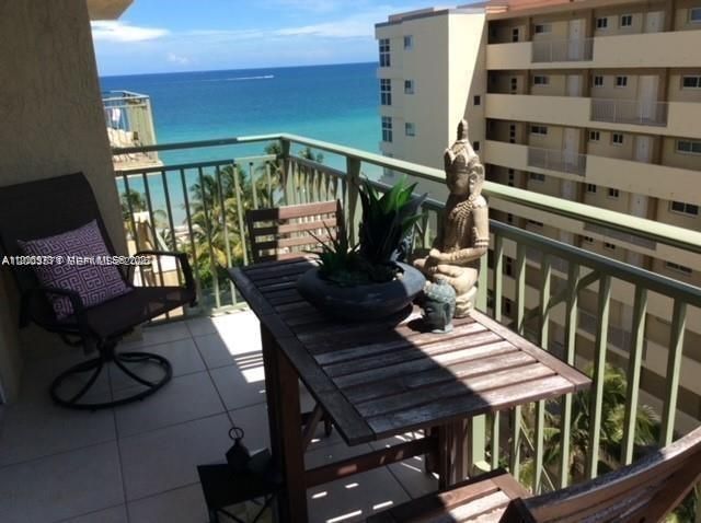 2080 S Ocean Dr , Unit 707, Hallandale Beach, FL 33009 Photo