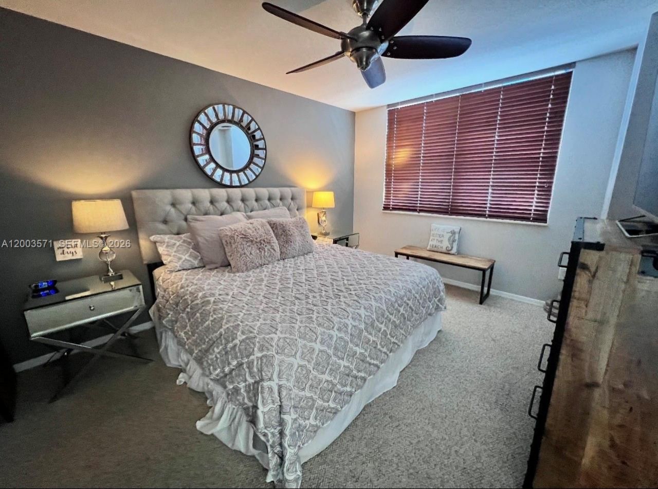 2080 S Ocean Dr , Unit 707, Hallandale Beach, FL 33009 Photo