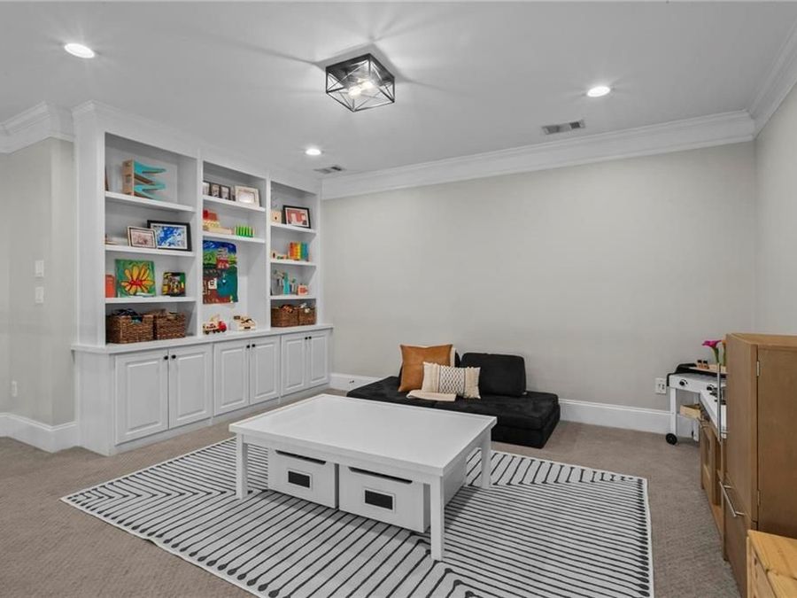 Property Image 38