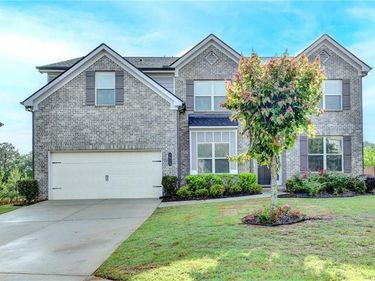 3972 Golden Gate Way, Buford, GA 30518