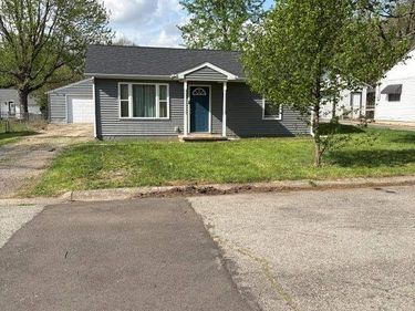 516 W Sycamore Street, Centerville, IN 47330