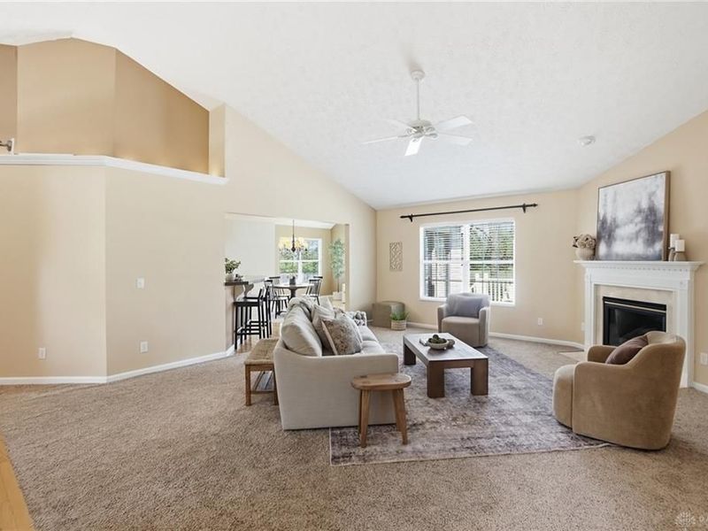 6899 Evergreen Circle, Huber Heights, OH 45424 Photo 12